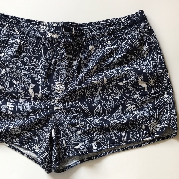 Gap shorts blue white bird floral print Sz 14/32” - Picture 2 of 8